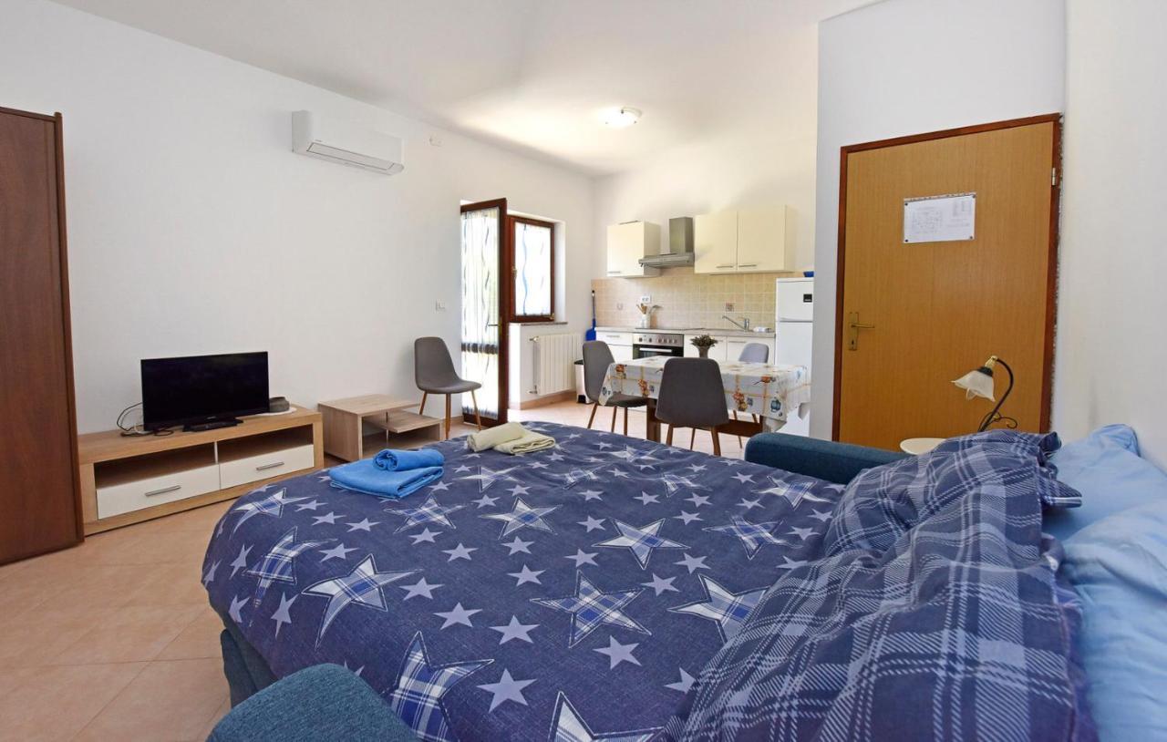 Apartments Denis Poreč Extérieur photo
