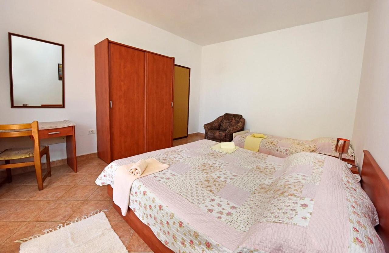 Apartments Denis Poreč Extérieur photo