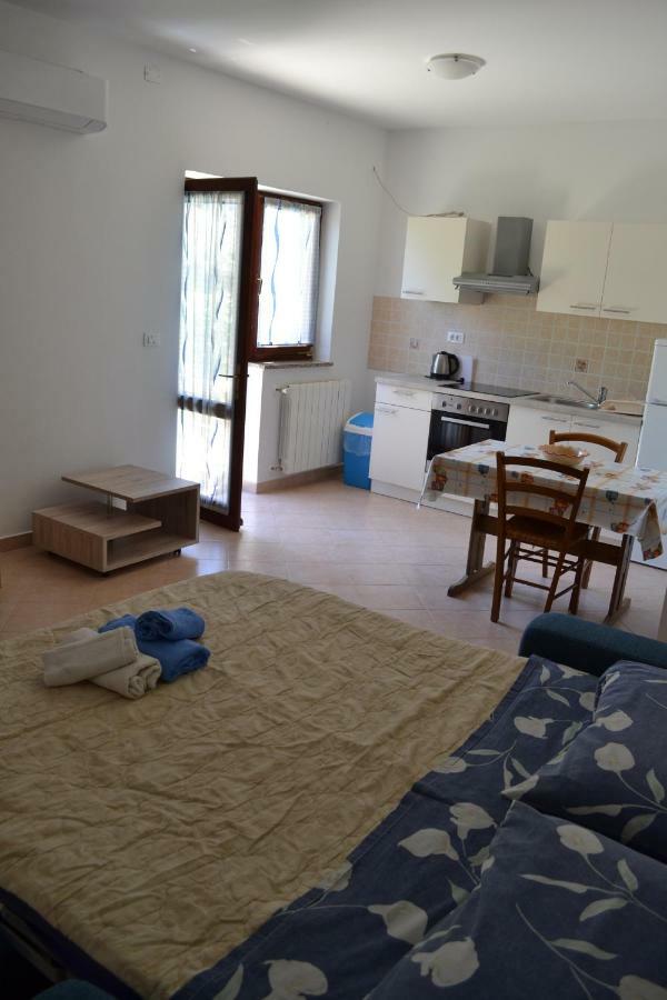 Apartments Denis Poreč Extérieur photo